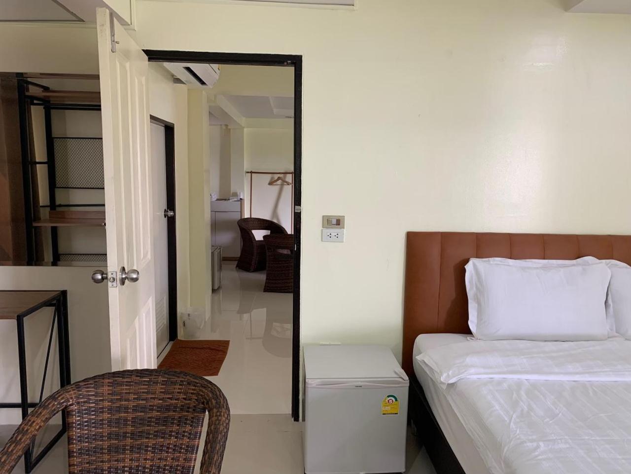 Petchsiri Room เพชรสิริรูม Ban Sai Mai Eksteriør billede